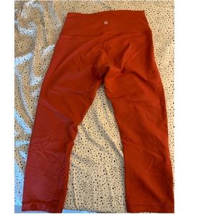 Wunder Under crop Full-On Luon 21” Orange size 8